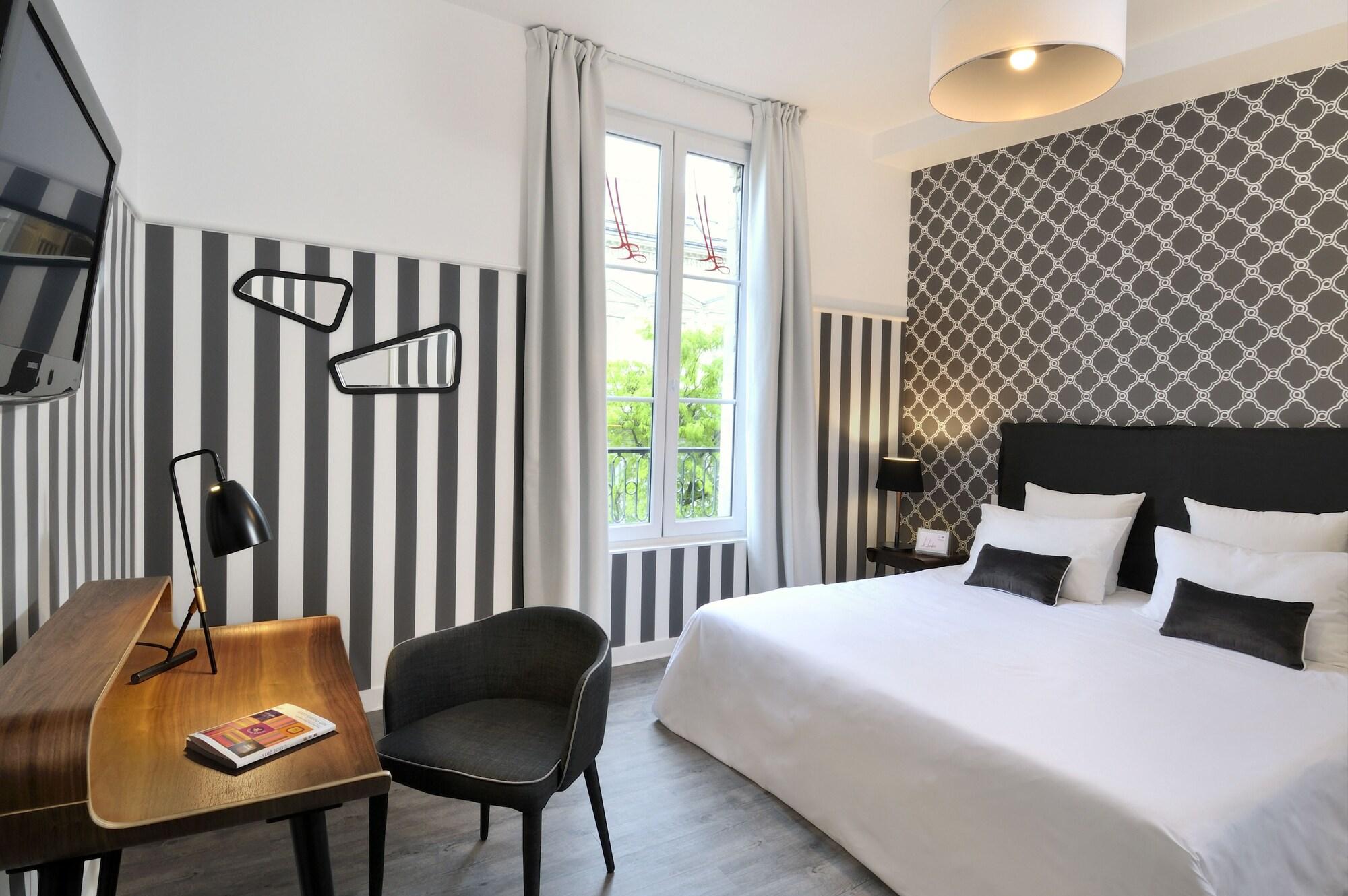 The Originals Boutique, Hotel Le Londres, Saumur Zewnętrze zdjęcie