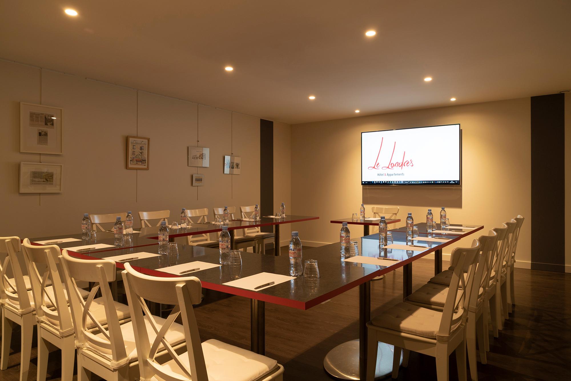 The Originals Boutique, Hotel Le Londres, Saumur Zewnętrze zdjęcie
