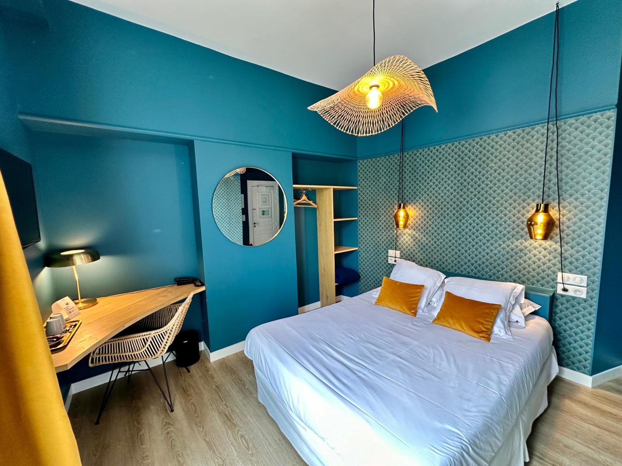 The Originals Boutique, Hotel Le Londres, Saumur Zewnętrze zdjęcie