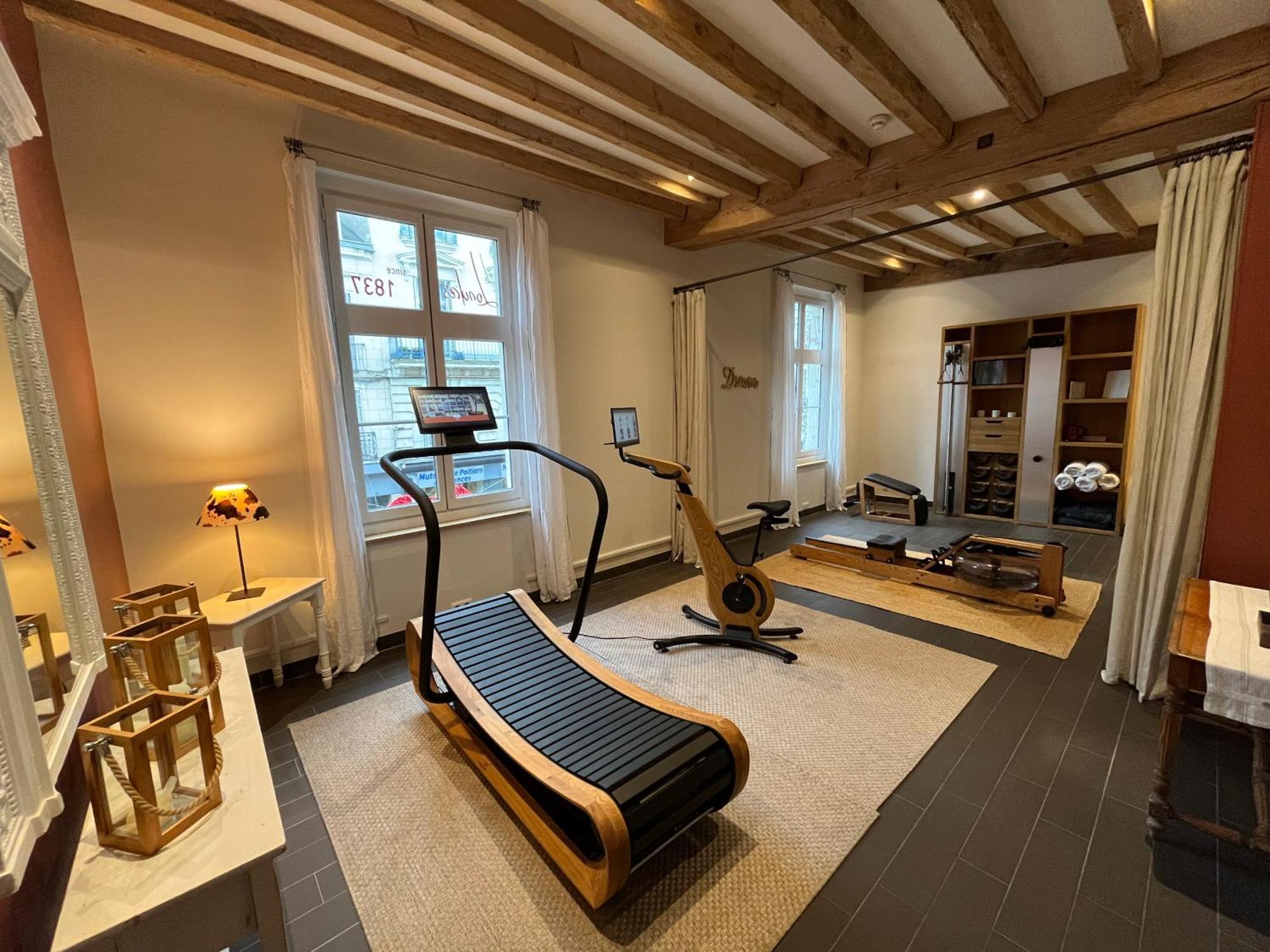 The Originals Boutique, Hotel Le Londres, Saumur Zewnętrze zdjęcie